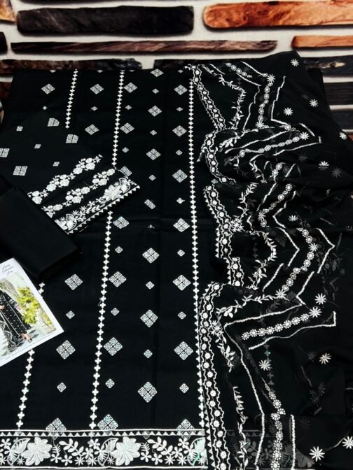 bareeze pk lawn Black Summer Collection 2025 - Image 4
