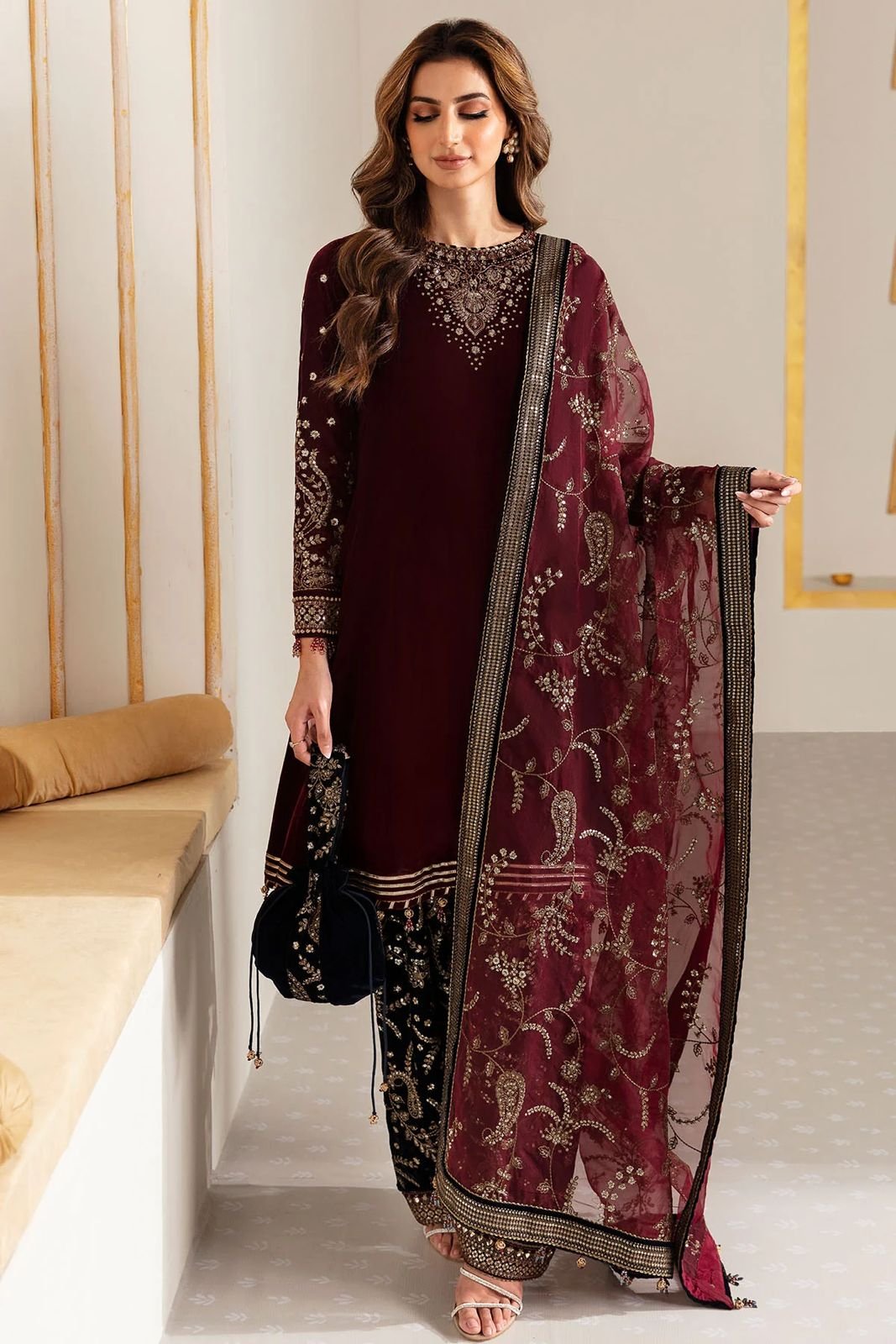 new velvet dress design 2024